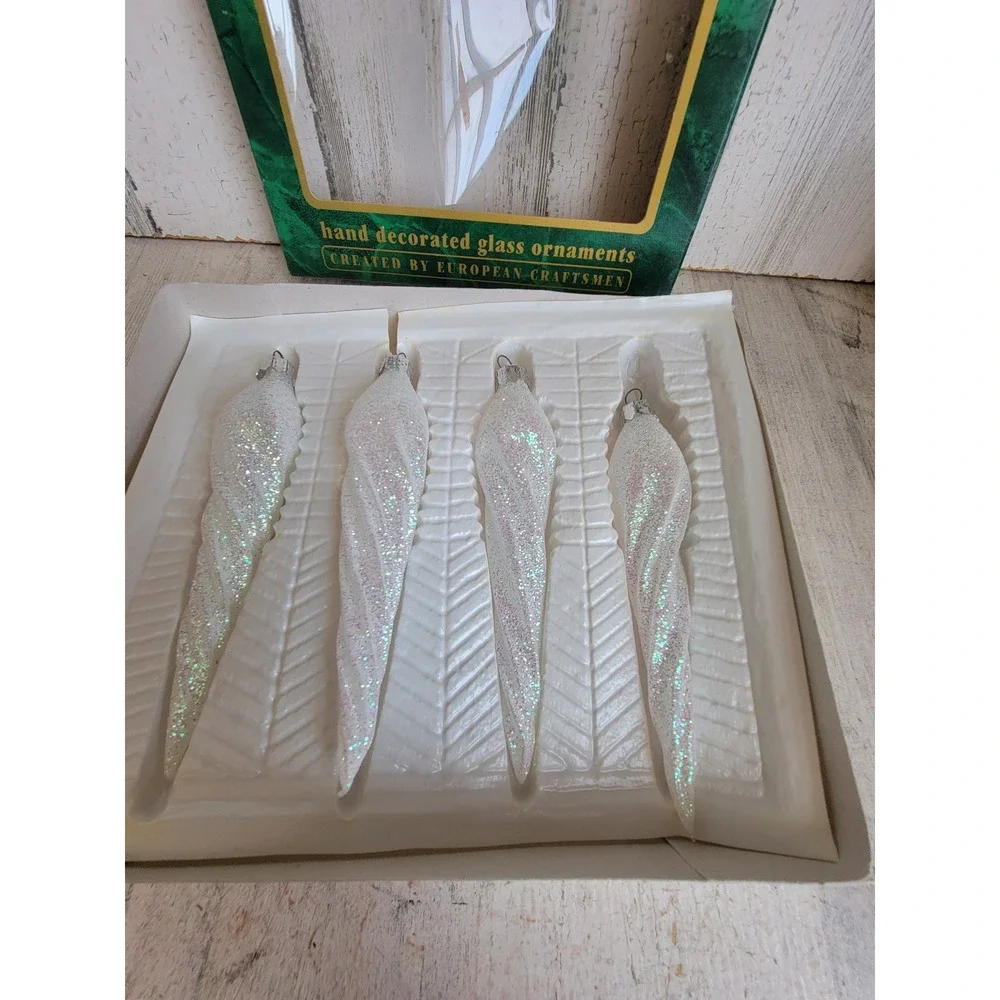 Christmas classics vintage snow icicle glass ornament set Xmas home decor